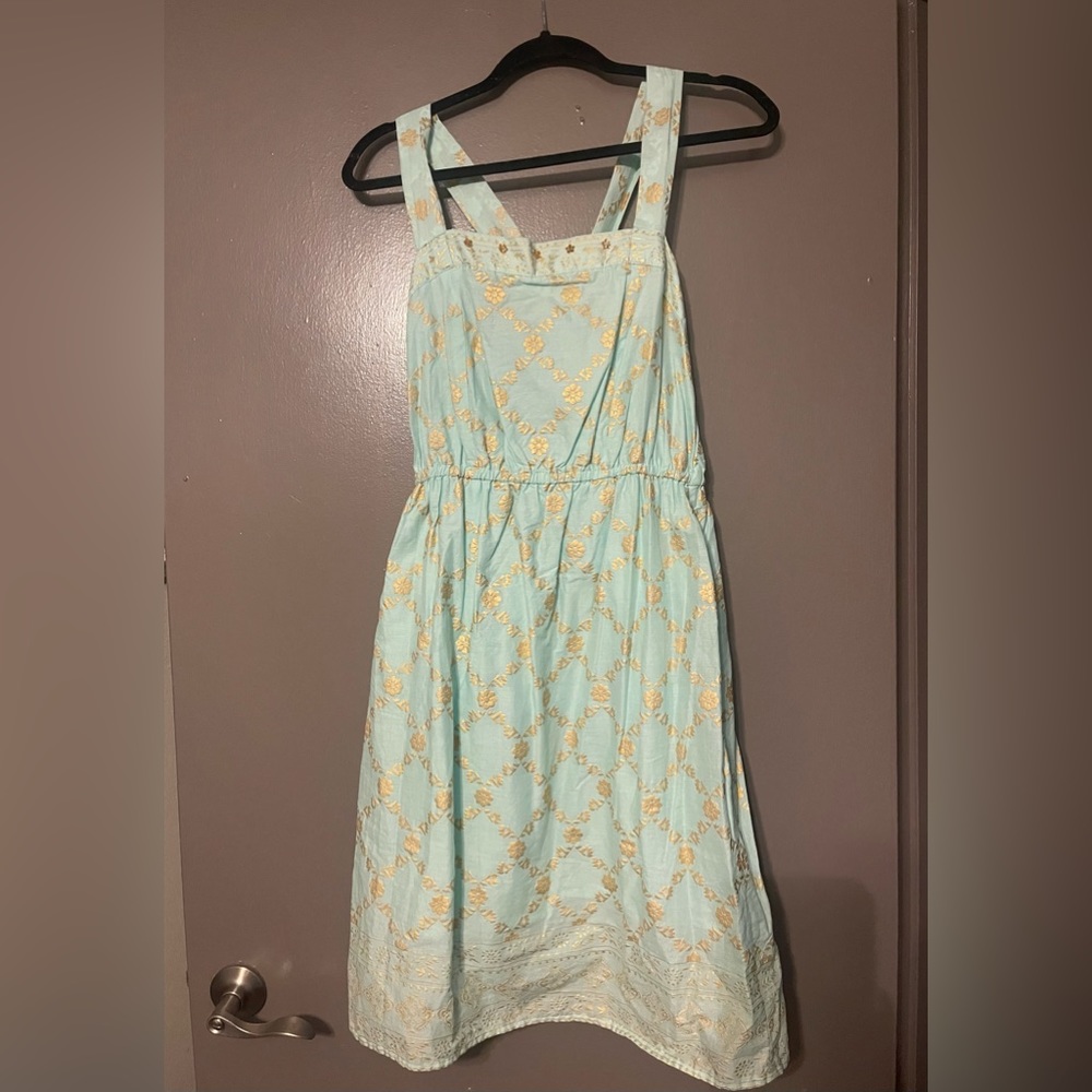 Mid dress